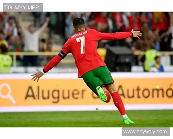 全球四大足球巨星高清照片集锦震撼发布展现他们的球场风采与荣耀时刻