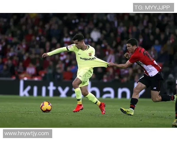 德国当代领军足球球星的辉煌历程与竞技精神全面解读 德国当代领军足球球星的辉煌历程与竞技精神全面解读